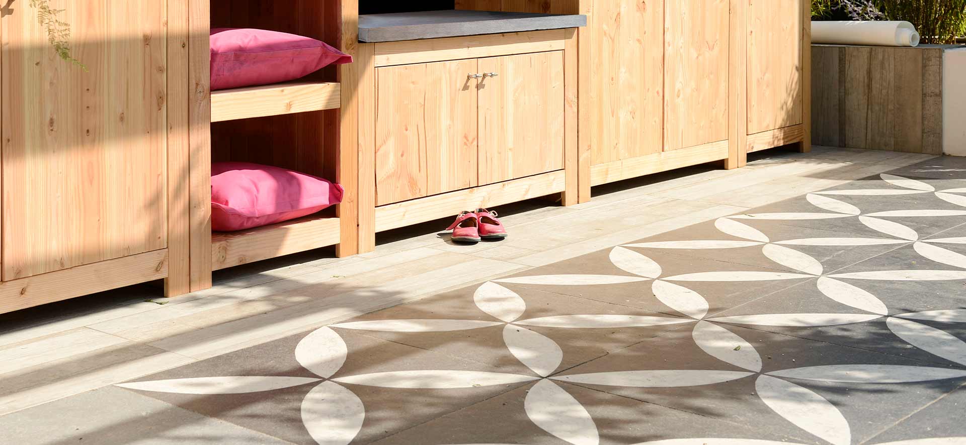 Totaaltuin Arnhem  - Bestrating Impressie
